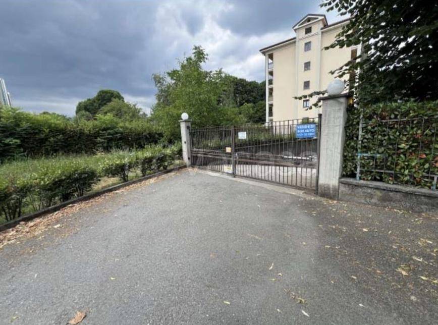ufficio in vendita a Pinerolo in zona Motta Grossa