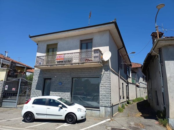 casa indipendente in vendita a Pinerolo in zona Abbadia Alpina