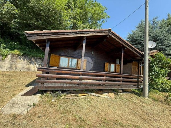 casa indipendente in vendita a Pinerolo in zona Talucco