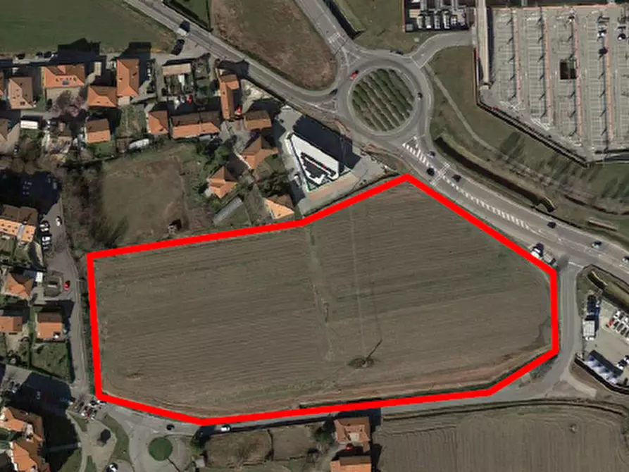 terreno edificabile in vendita a Pinerolo
