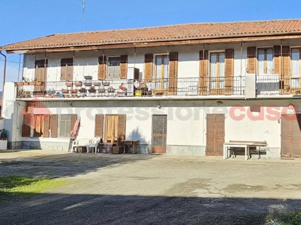 appartamento in vendita a Pinerolo in zona Riva