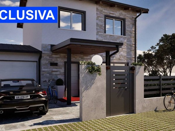 casa indipendente in vendita a Pinerolo in zona Riva