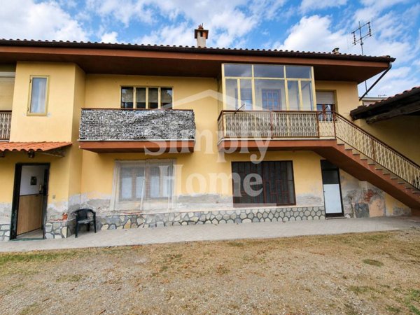 casa indipendente in vendita a Pinerolo in zona Riva