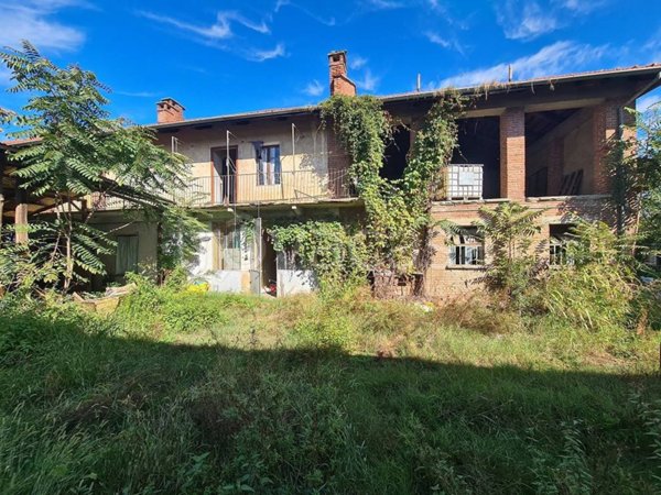 casa indipendente in vendita a Pinerolo