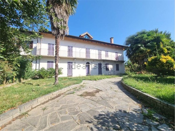 casa indipendente in vendita a Pinerolo