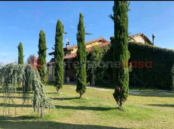 casa indipendente in vendita a Pinerolo