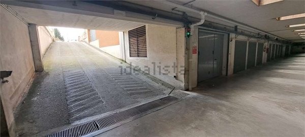 box auto in vendita a Pinerolo in zona Avaro/Tron