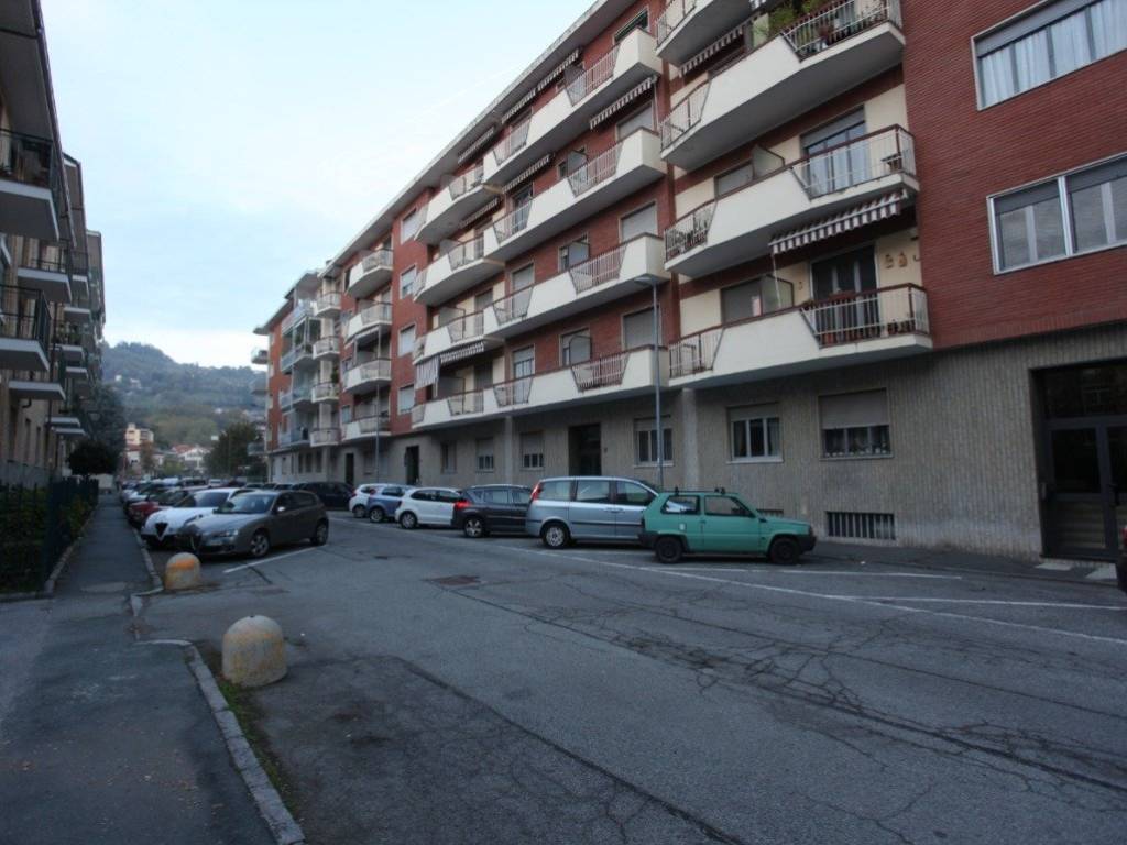 box auto in vendita a Pinerolo in zona Avaro/Tron