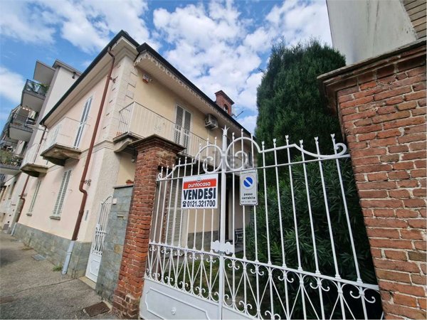 casa indipendente in vendita a Pinerolo in zona Avaro/Tron