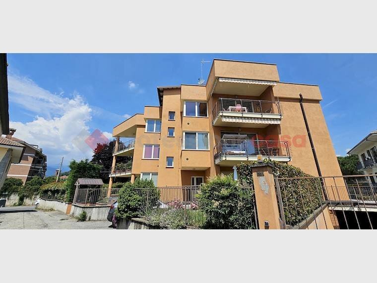 appartamento in vendita a Pinerolo in zona Abbadia Alpina