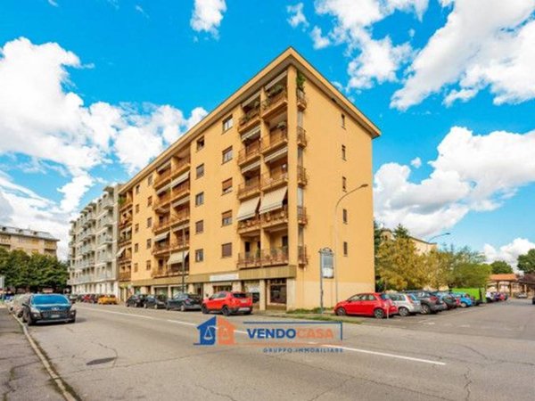 appartamento in vendita a Pinerolo in zona Avaro/Tron
