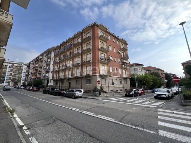 appartamento in vendita a Pinerolo in zona Avaro/Tron