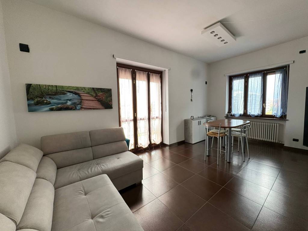 appartamento in vendita a Pinerolo in zona Motta Grossa