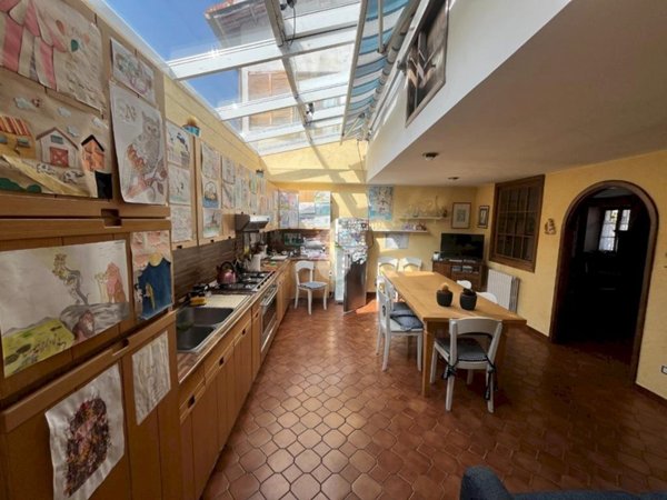 appartamento in vendita a Pinerolo in zona Avaro/Tron