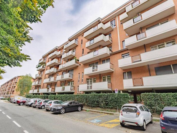 appartamento in vendita a Pinerolo in zona Avaro/Tron