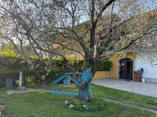 appartamento in vendita a Pinerolo in zona Motta Grossa