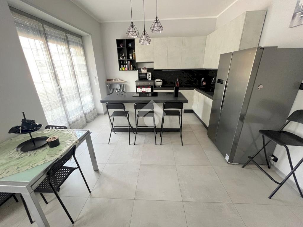 appartamento in vendita a Pinerolo in zona Avaro/Tron