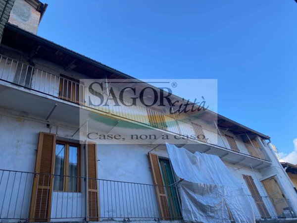 appartamento in vendita a Pinerolo in zona Abbadia Alpina
