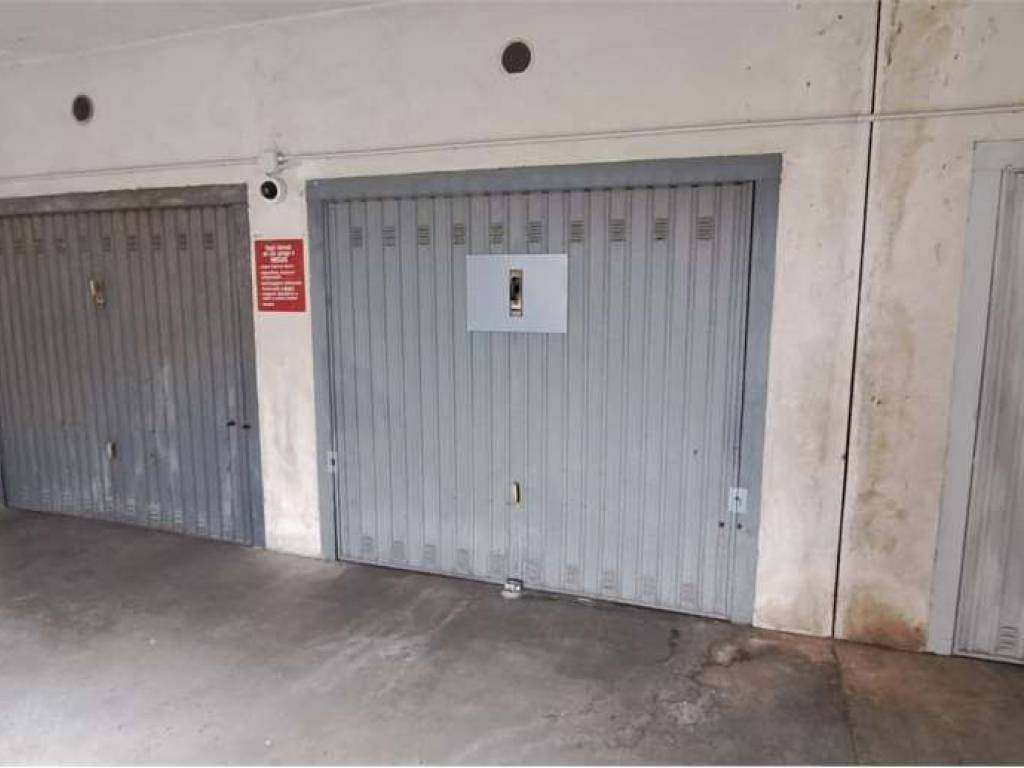 box auto in vendita a Pinerolo in zona Motta Grossa