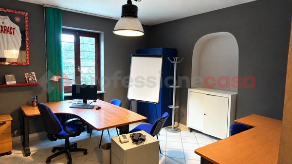 appartamento in vendita a Pinerolo in zona Riauna