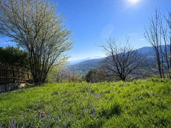 terreno in vendita a Pinerolo
