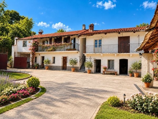 casa indipendente in vendita a Pinerolo in zona Abbadia Alpina