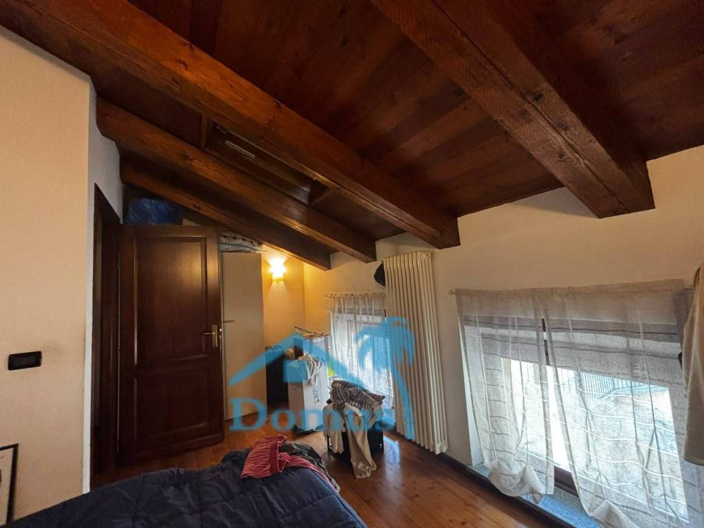appartamento in vendita a Pinerolo in zona Avaro/Tron