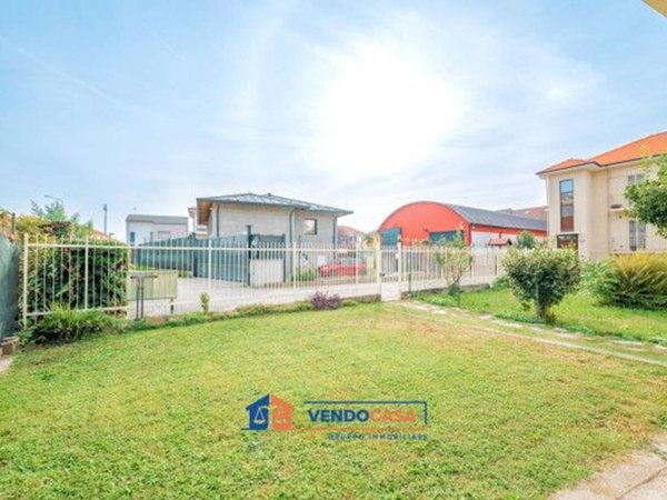 appartamento in vendita a Pinerolo in zona Motta Grossa