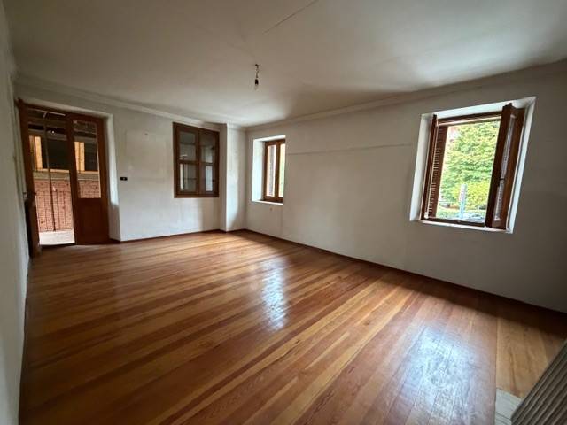casa indipendente in vendita a Pinerolo in zona Avaro/Tron