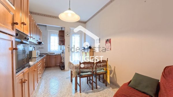 appartamento in vendita a Pinerolo in zona Avaro/Tron