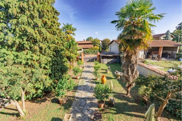 casa indipendente in vendita a Pinerolo in zona Case Nuove