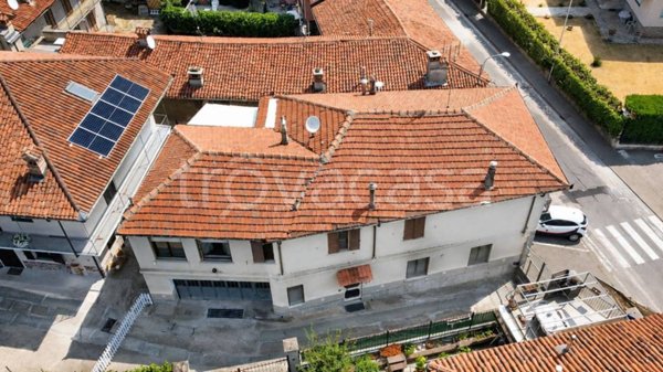 appartamento in vendita a Pinerolo in zona Abbadia Alpina