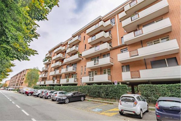 appartamento in vendita a Pinerolo in zona Avaro/Tron