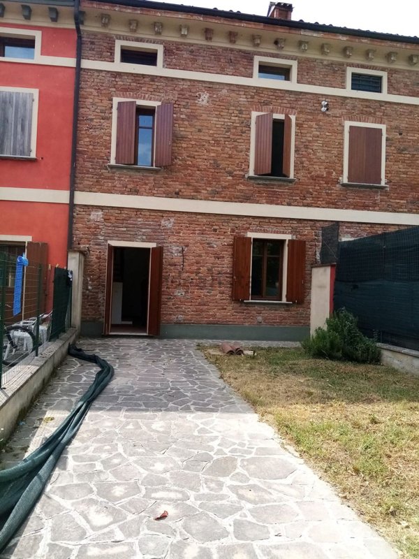 casa indipendente in vendita a Malagnino