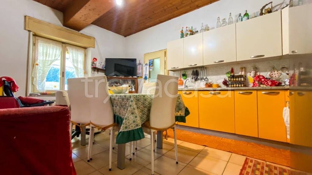 casa indipendente in vendita a Martignana di Po