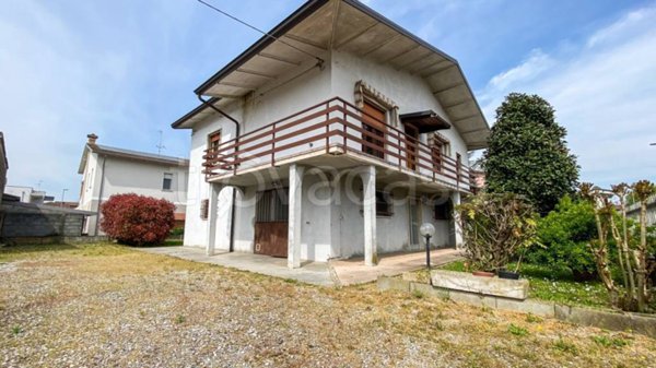 casa indipendente in vendita a Martignana di Po