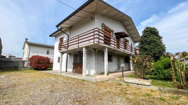 casa indipendente in vendita a Martignana di Po