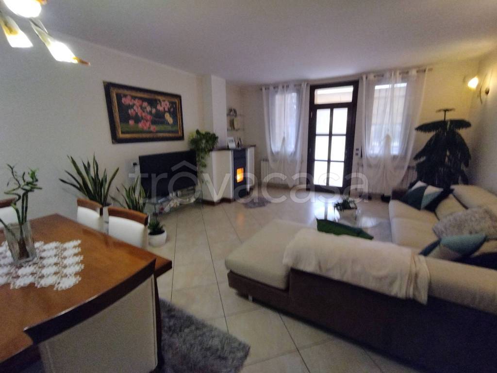 casa indipendente in vendita a Martignana di Po