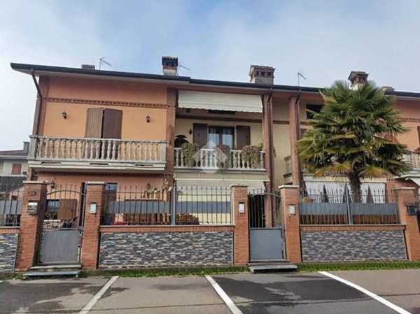 casa indipendente in vendita a Martignana di Po