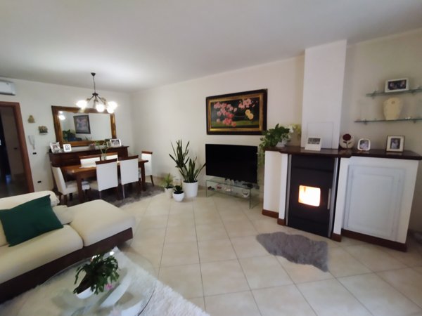 casa indipendente in vendita a Martignana di Po