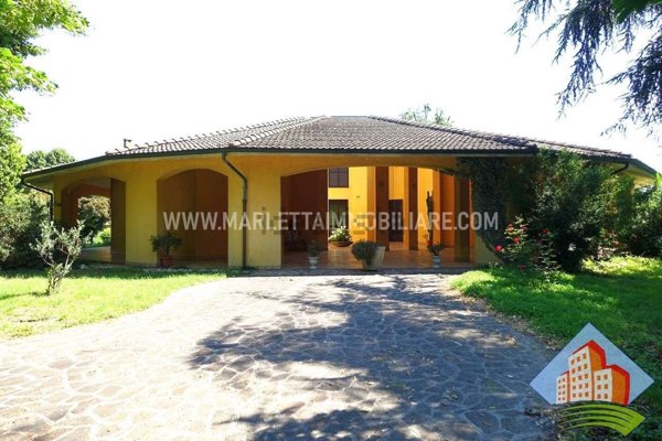 casa indipendente in vendita a Monte Cremasco