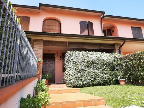 casa indipendente in vendita a Monte Cremasco