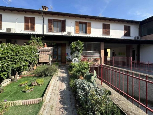 casa indipendente in vendita a Monte Cremasco