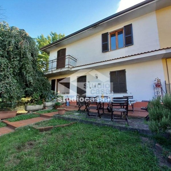 casa indipendente in vendita a Monte Cremasco