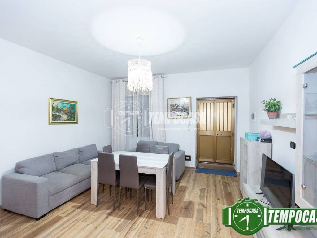 casa indipendente in vendita a Monte Cremasco