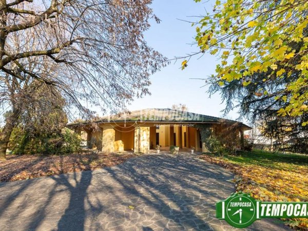 casa indipendente in vendita a Monte Cremasco