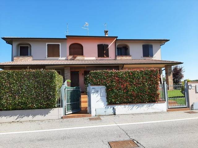 casa indipendente in vendita a Monte Cremasco