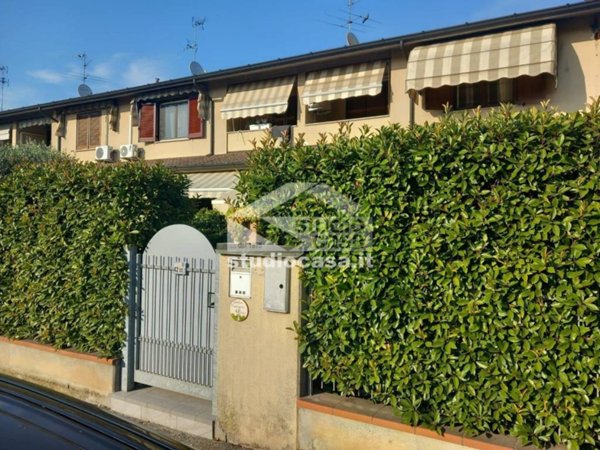 casa indipendente in vendita a Monte Cremasco