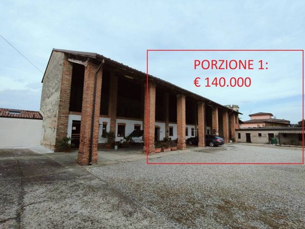 casa indipendente in vendita a Montodine