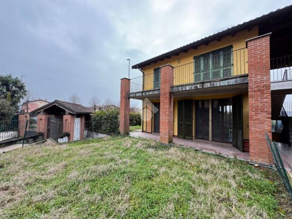 appartamento in vendita a Montodine